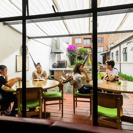 Hostal La Pinta Богота Екстер'єр фото