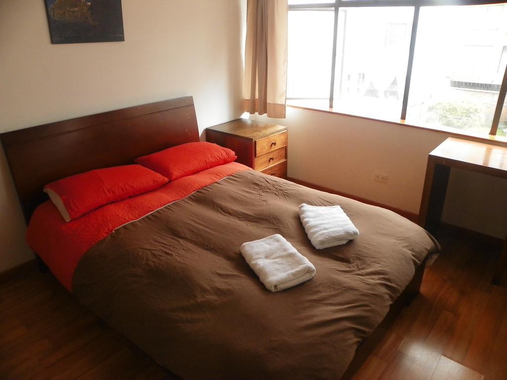 Hostal La Pinta Богота Екстер'єр фото