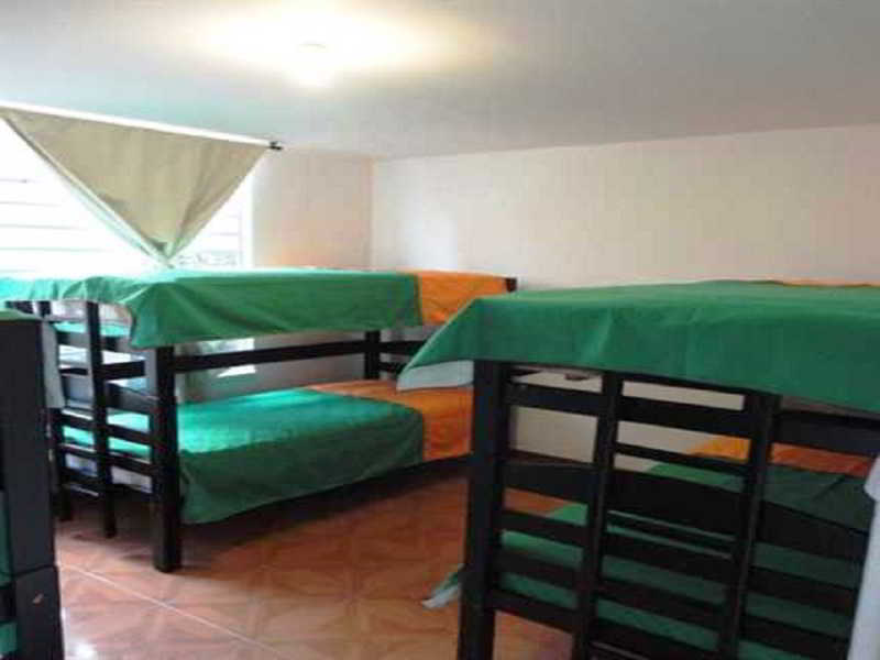 Hostal La Pinta Богота Екстер'єр фото