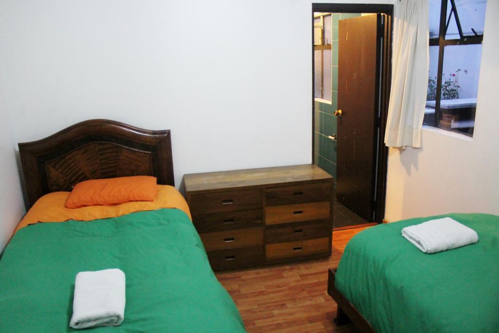 Hostal La Pinta Богота Екстер'єр фото