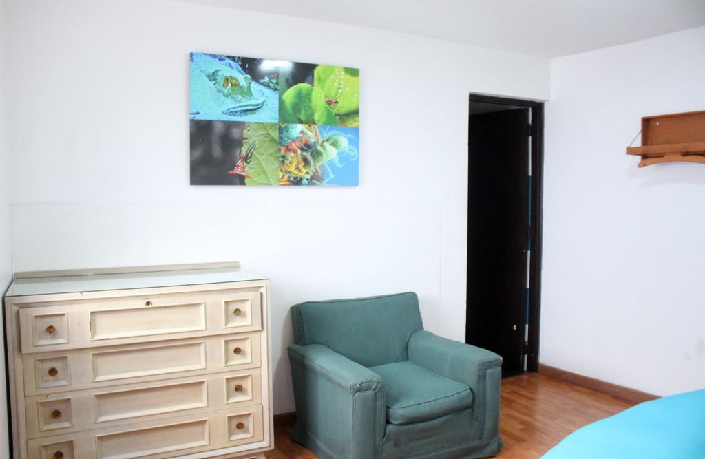 Hostal La Pinta Богота Екстер'єр фото