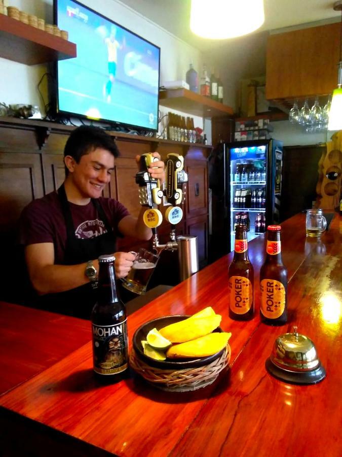 Hostal La Pinta Богота Екстер'єр фото