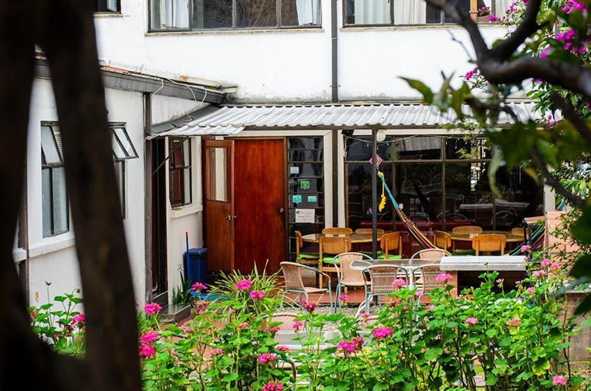 Hostal La Pinta Богота Екстер'єр фото